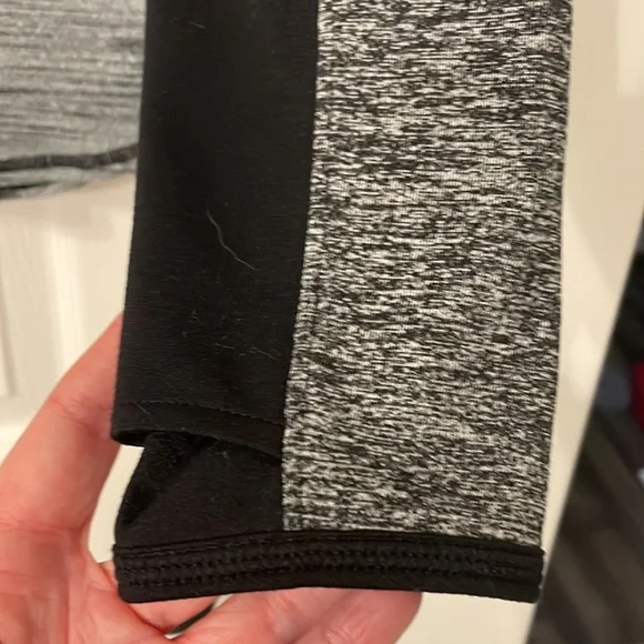 Athleta Half Zip Pull Over - Picture 5 of 6